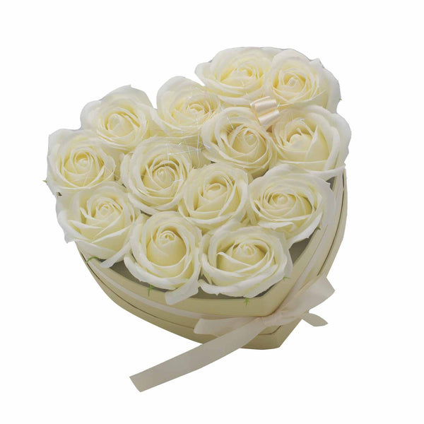 Zeep Bloemen Geschenkset - 13 Crème Rozen - Hartvorm